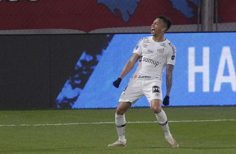 Juventus Very Close To Signing Kaio Jorge Player Could Arrive In Italy Next Week Get Italian Football Newsget Italian Football News Juventus Very Close To Signing Kaio Jorge Player Could Arrive In Italy Next Week Get Italian Football Newsget Italian Football News