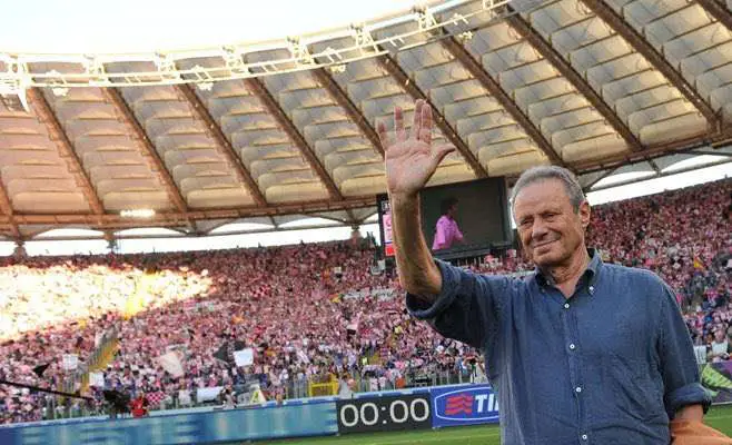 Italian Serie B football club Palermo sold by Maurizio Zamparini for 10  euros