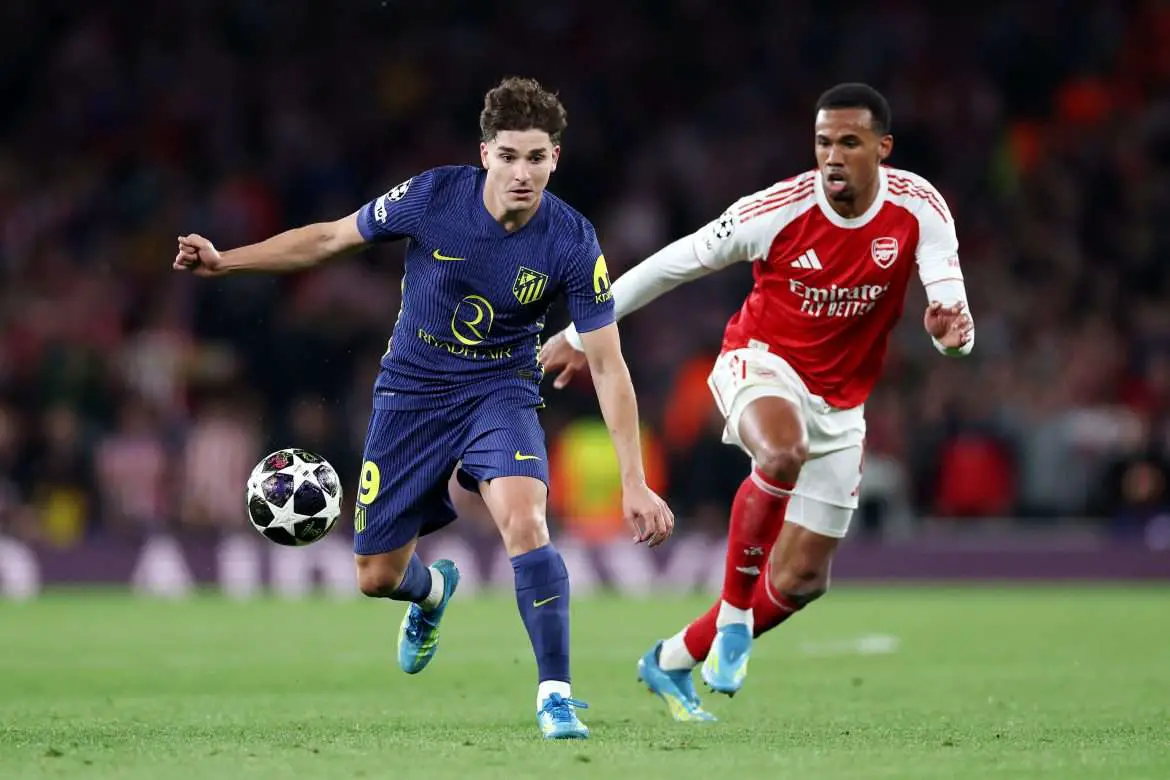 Arsenal make Julián Alvarez inquiry, Barça have agreed personal terms
