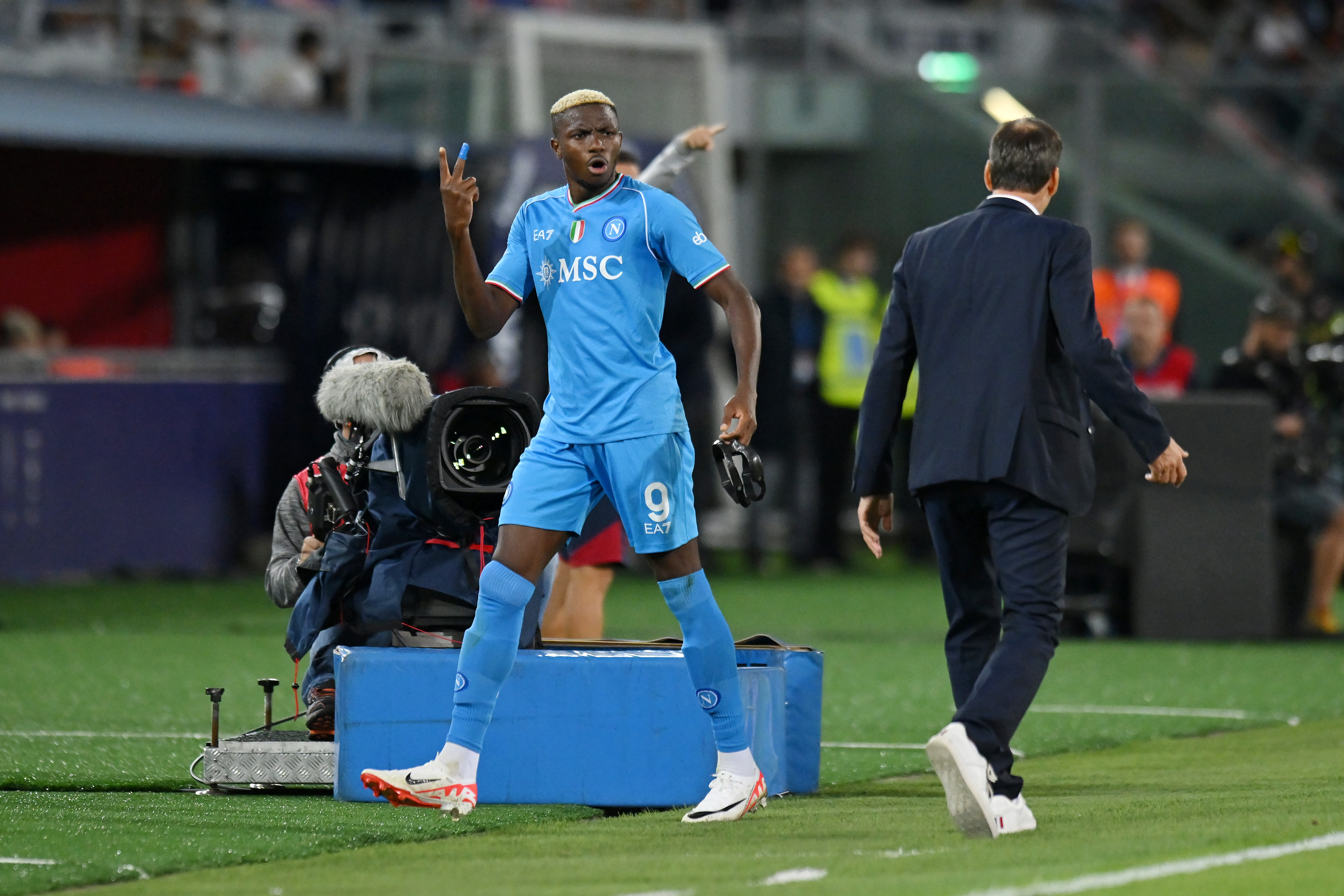 Napoli's Victor Osimhen angry at club owner Aurelio De Laurentiis - Get  Italian Football News