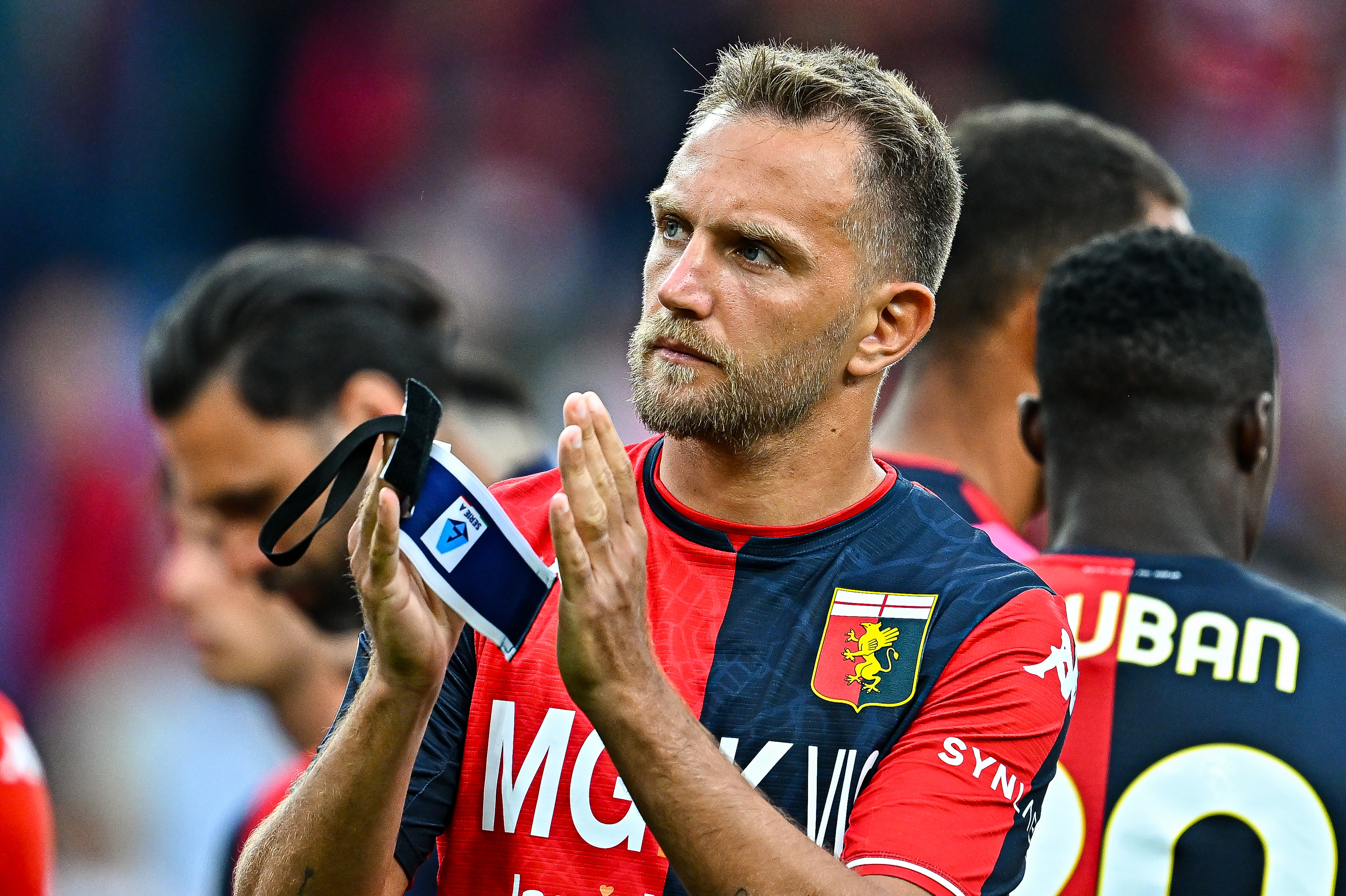 Domenico Criscito on earning €2000 a month: Genoa is my life