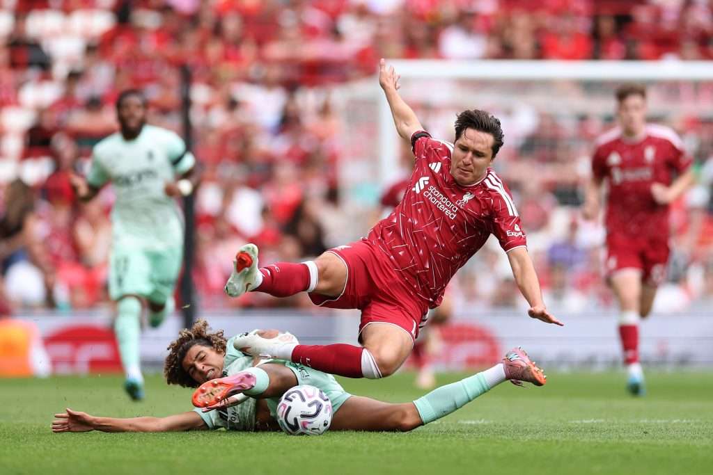 Federico Chiesa, do Liverpool, pretende retornar à Itália no meio da temporada, à medida que os clubes são formados