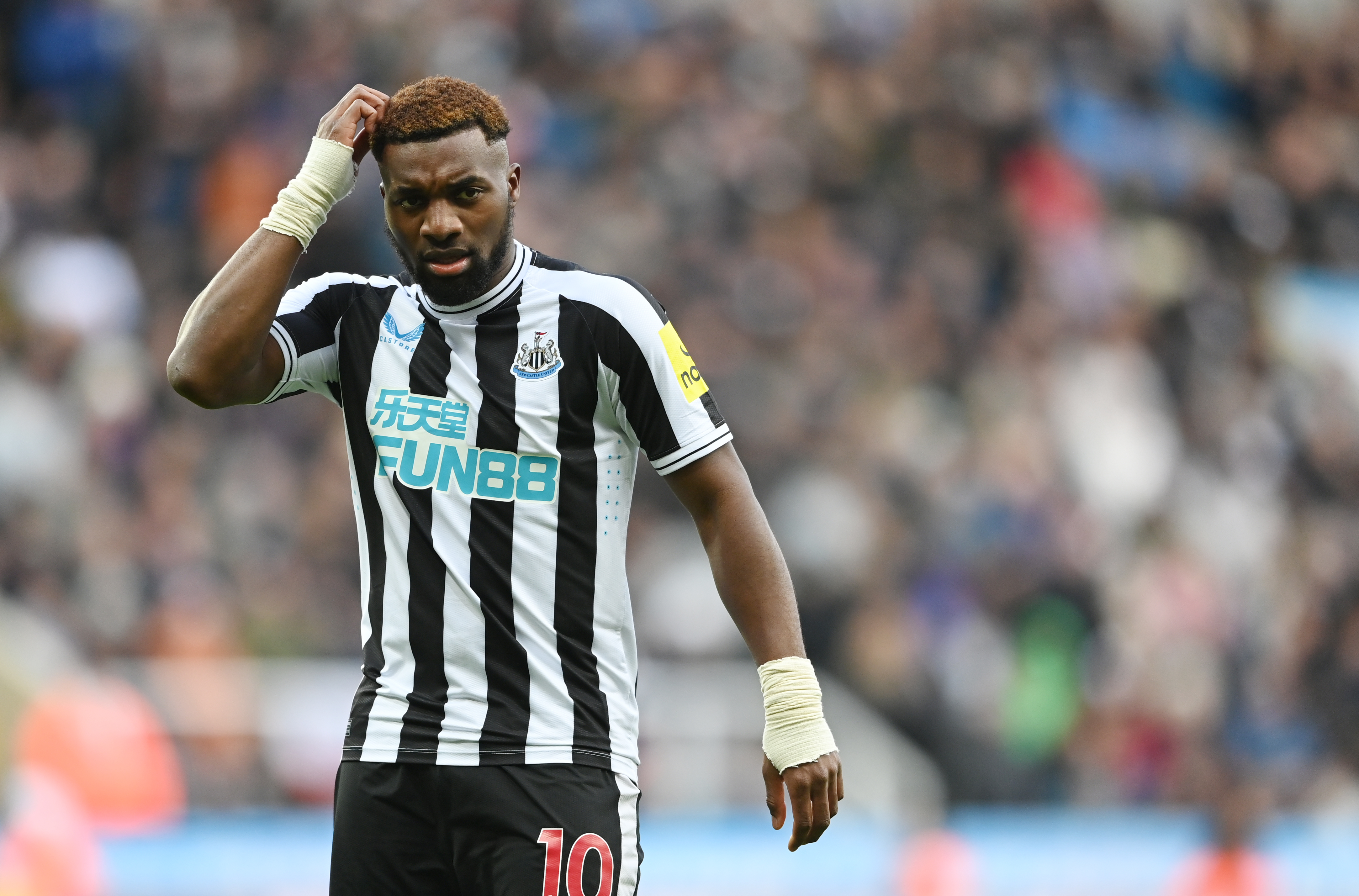 Newcastle United's Allan Saint-Maximin's new hair cut during a