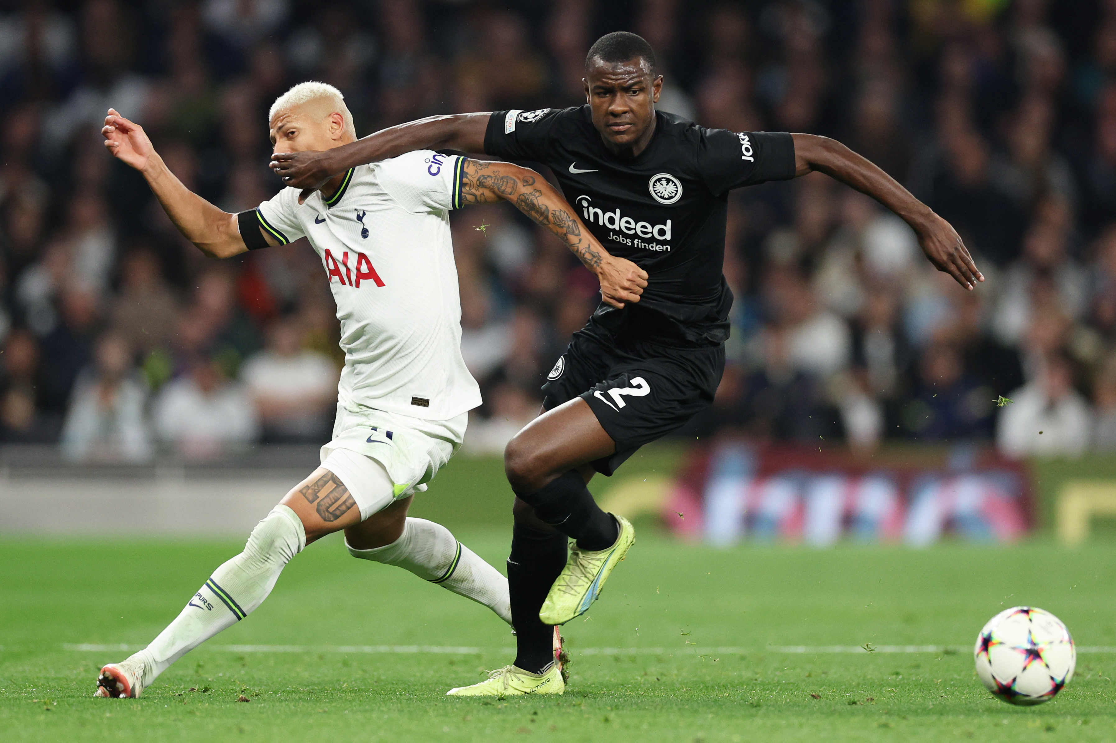 Roma prepare to close in on Frankfurt defender Evan Ndicka